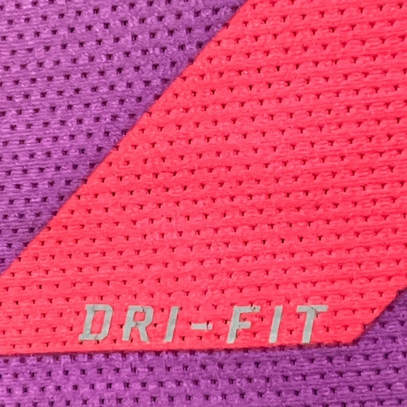 Nike Dri-Fit Geometric Racerback Activewear Tank Top Sz. L - Picture 6 of 10